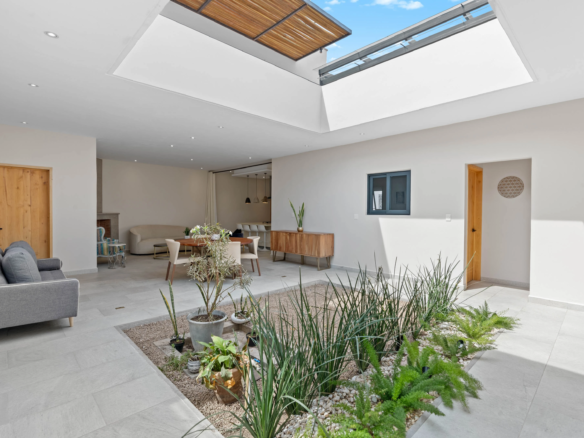 Casa Cielo Azul 003 - Inside San Miguel