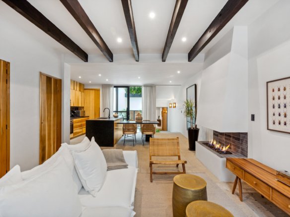 Casa Palma 003 - Inside San Miguel