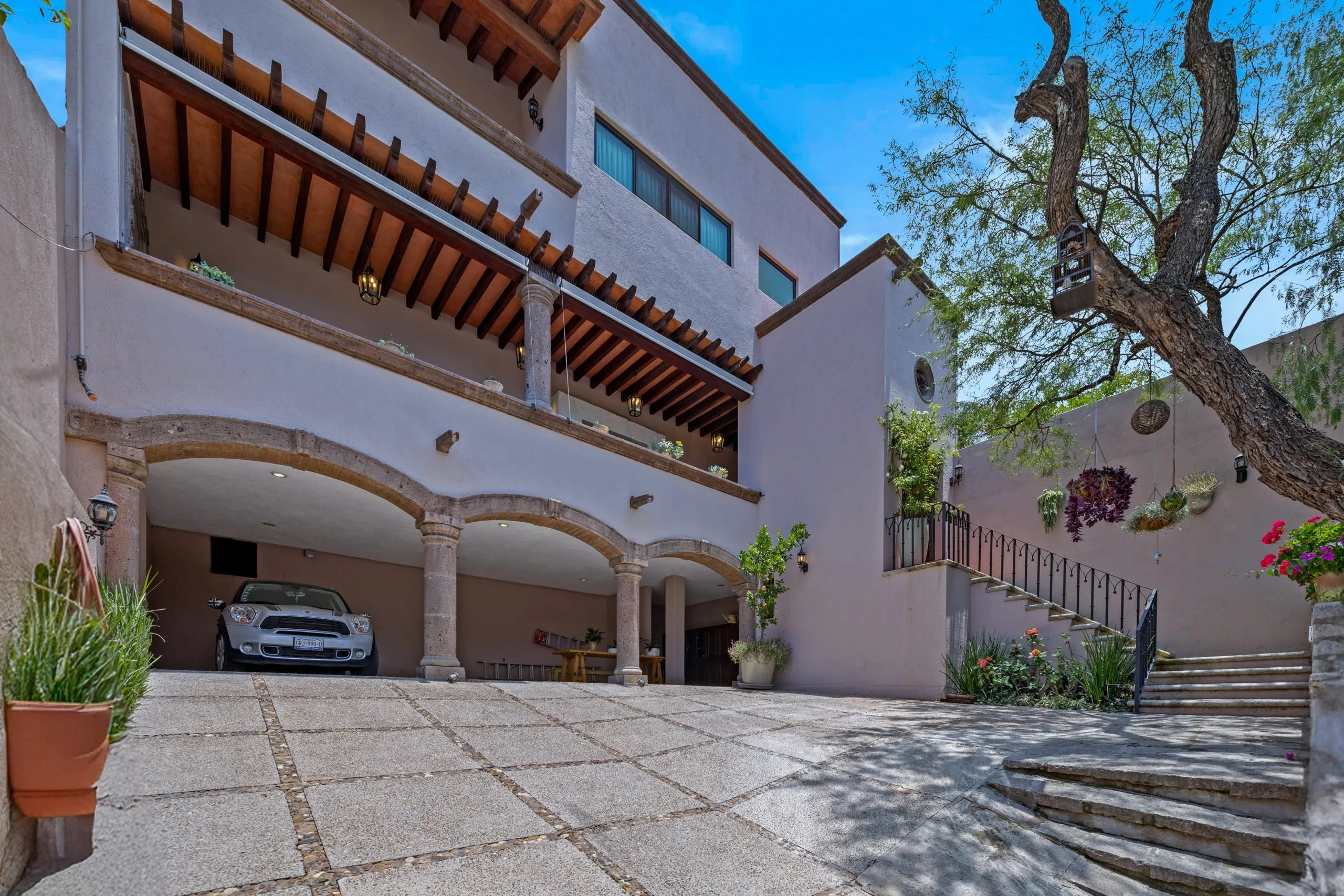 Casa Mezquite