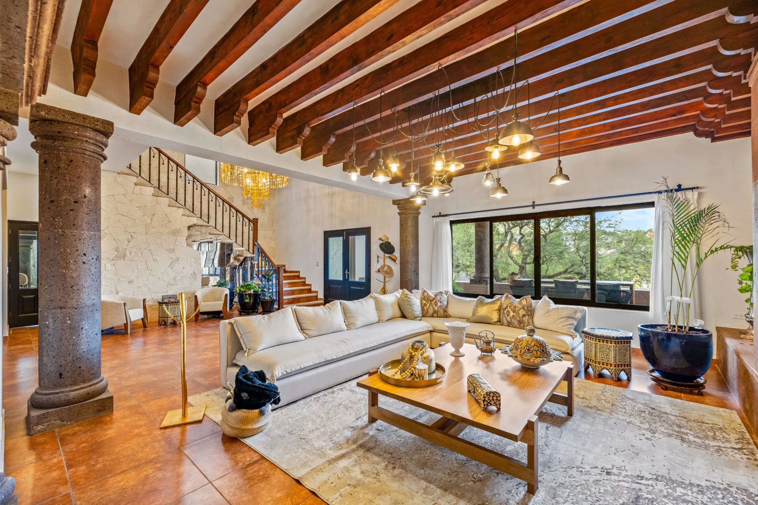 Casa Mezquite