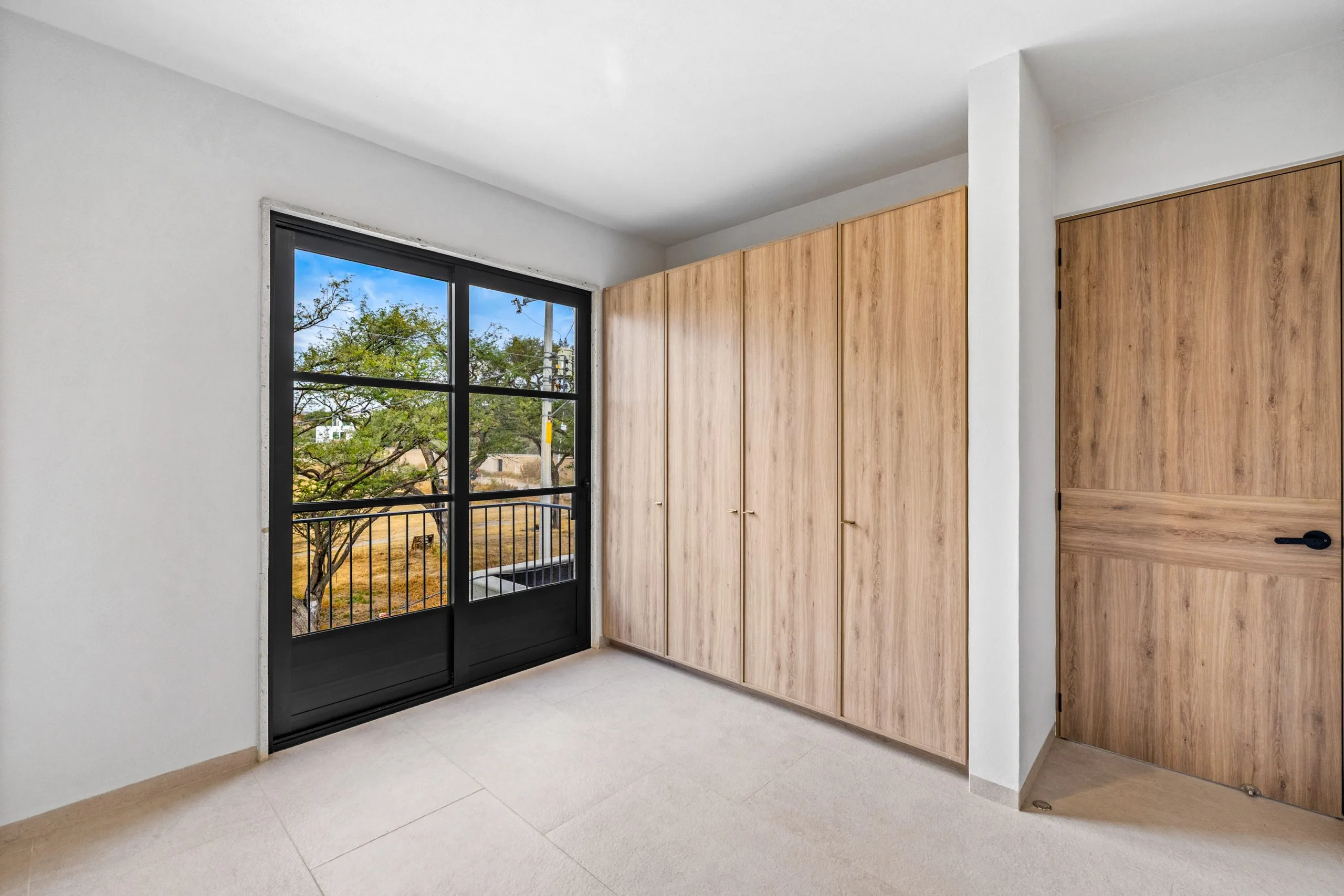 La Aurora Townhouse Blue