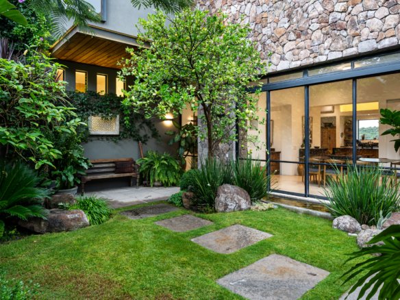 casa mirador del charco beautiful entrance