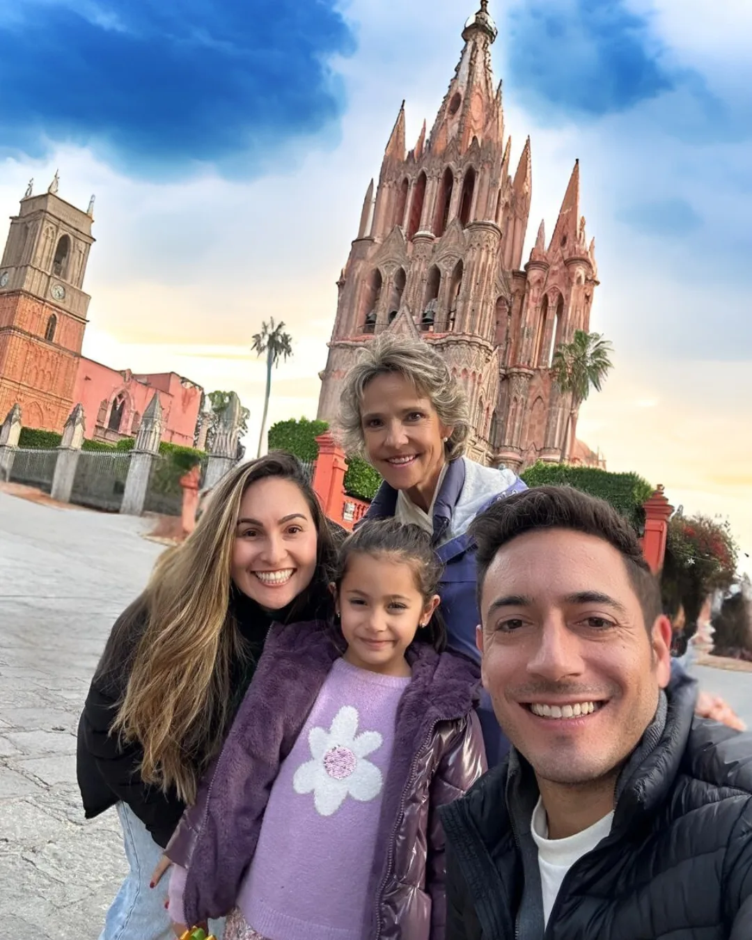 tomas beamonte y familia