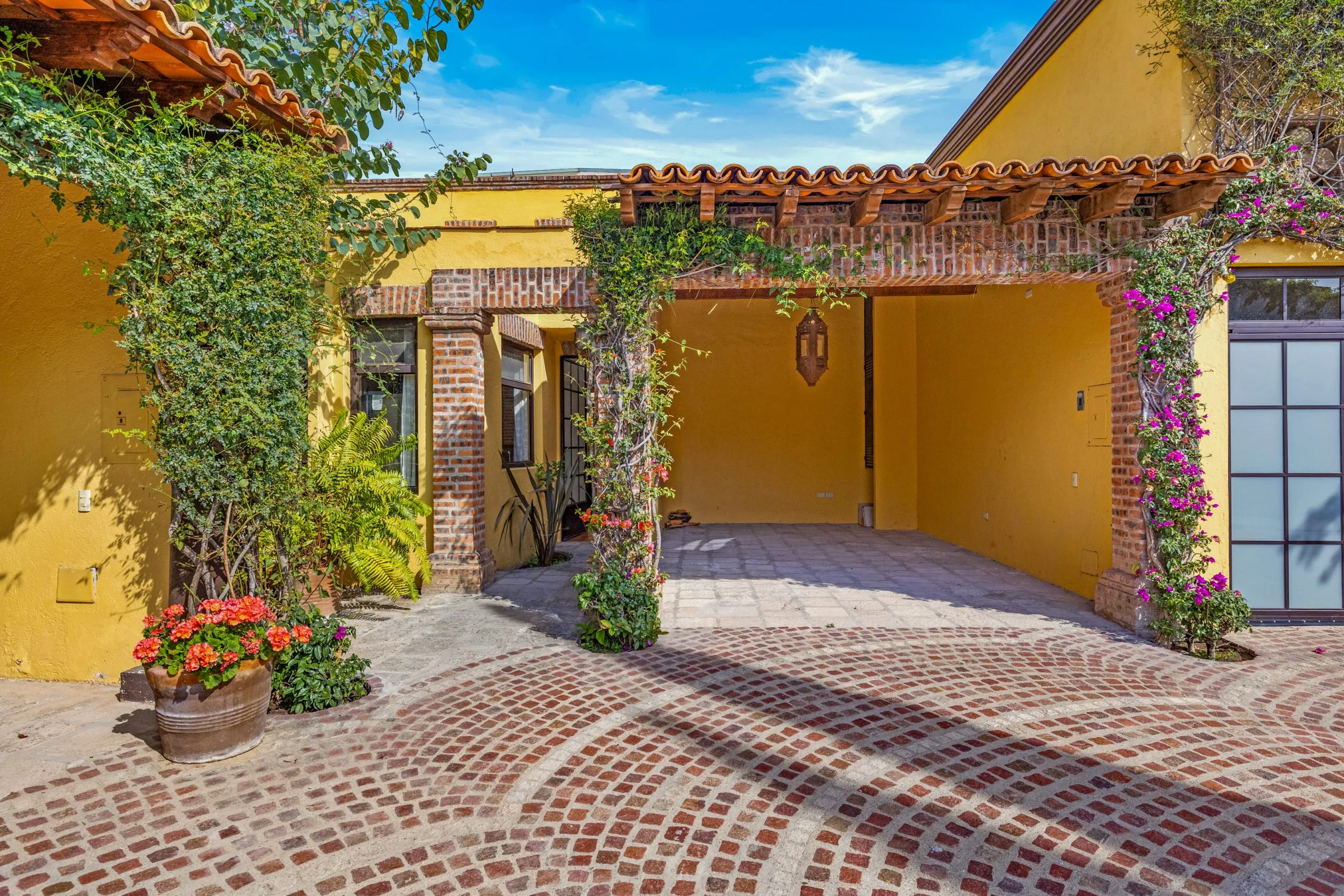 Allende Village – Villa #11