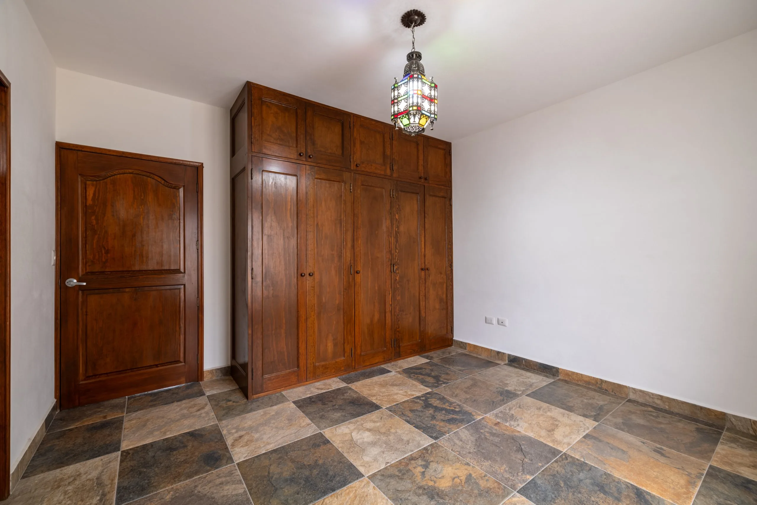 Casa Bugambilia