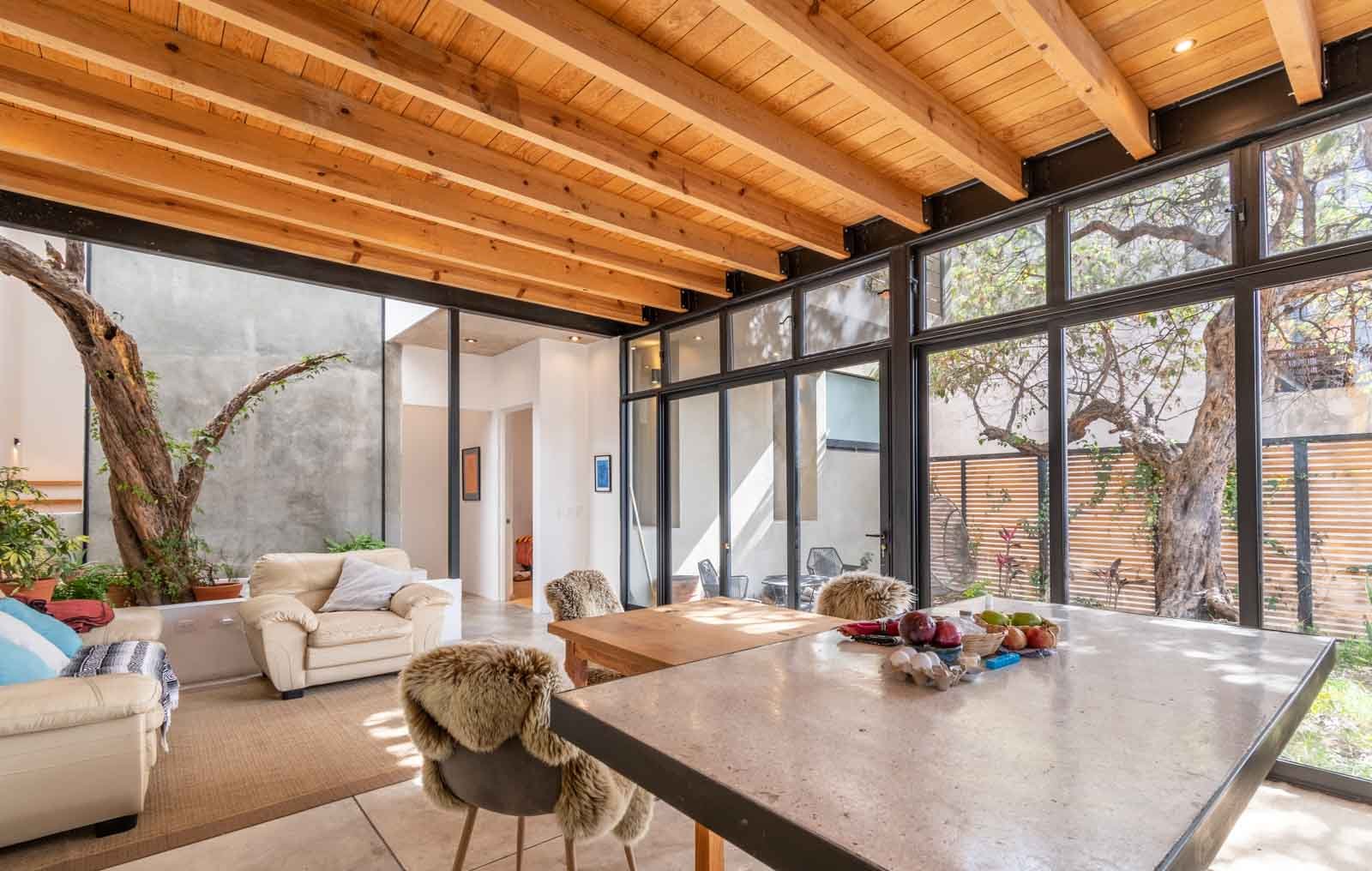 3231-5 vista desde la cocina casa moderna de diseñador en san miguel de allende guanajutao