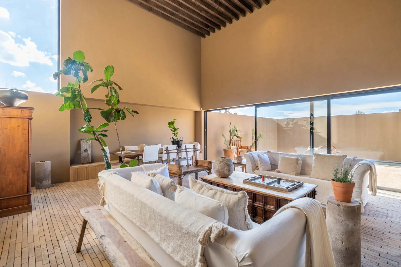 Casa 24