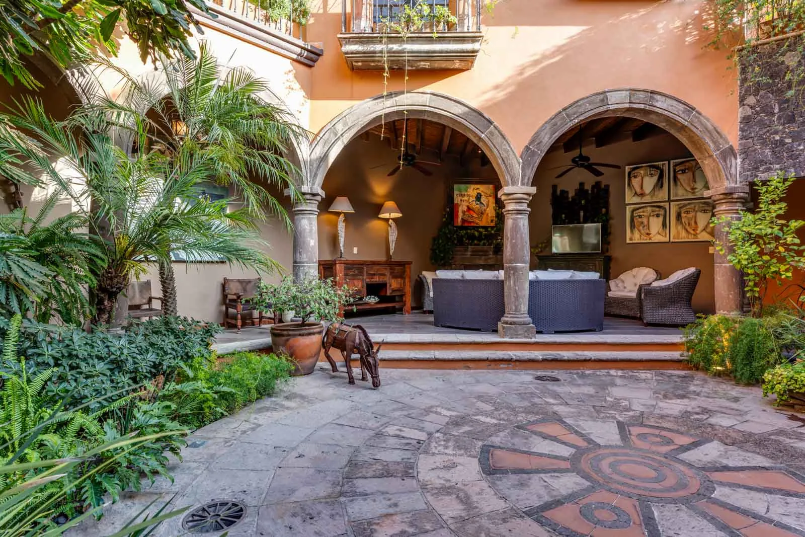 Casa Bella Vita