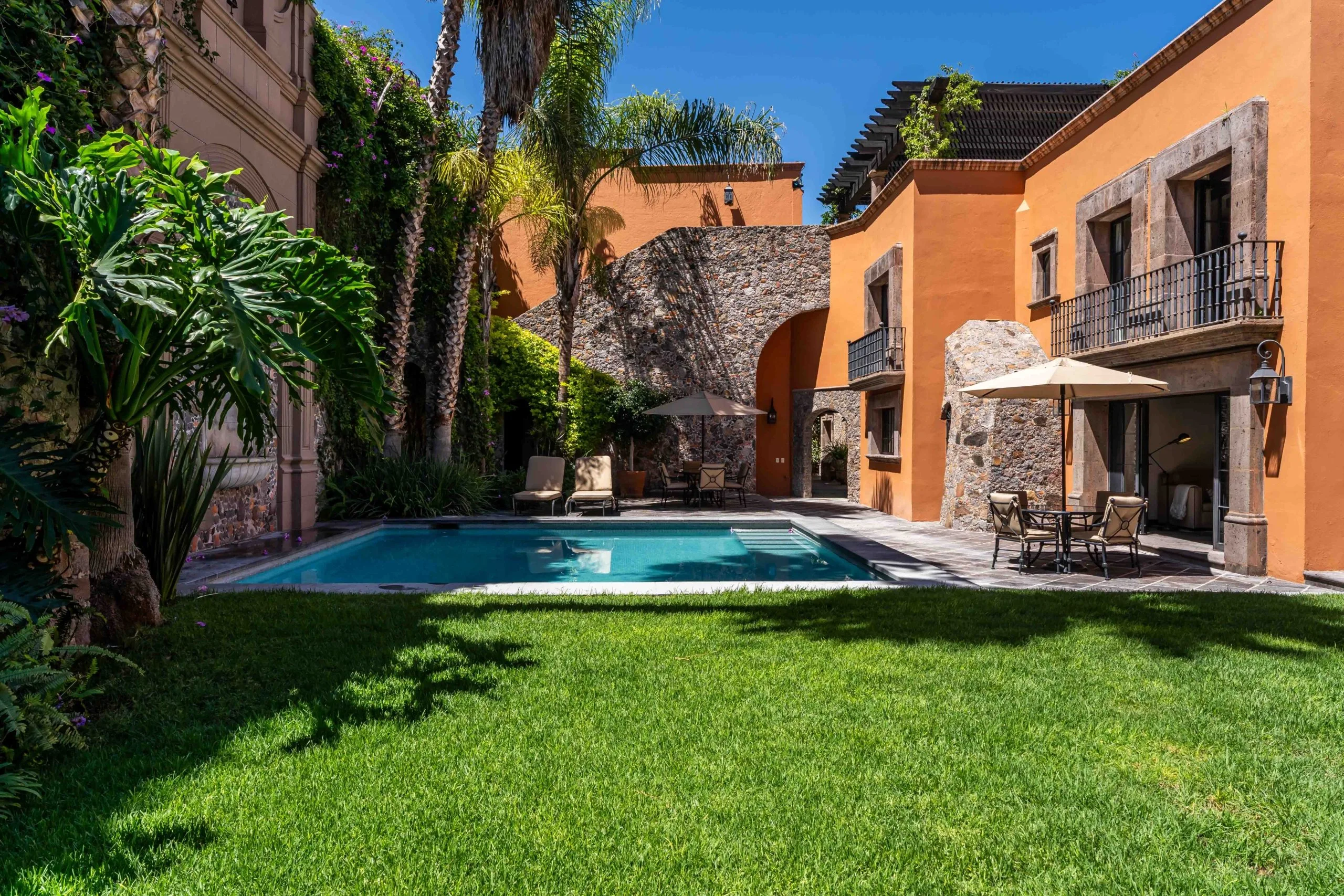 Casa Encantada