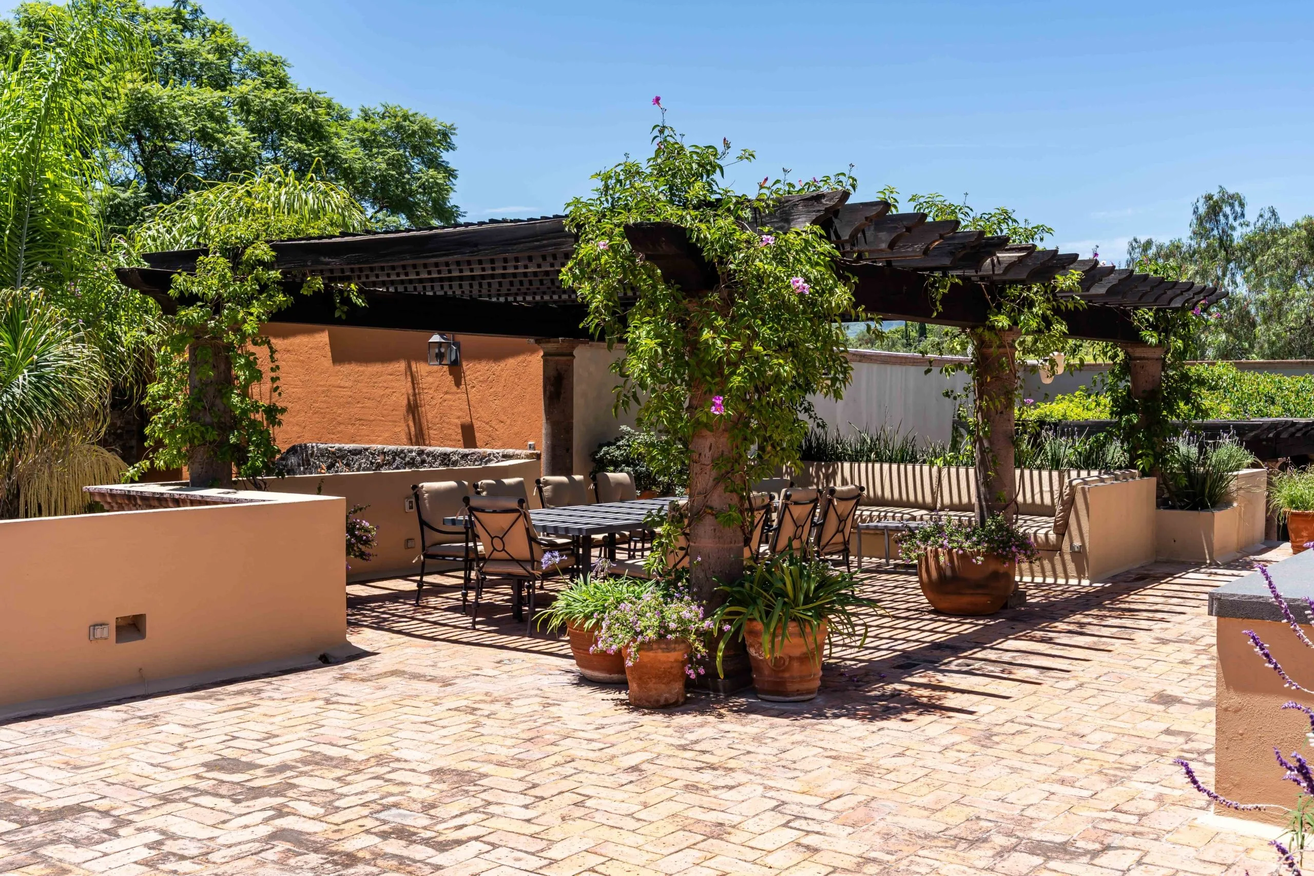 Casa Encantada