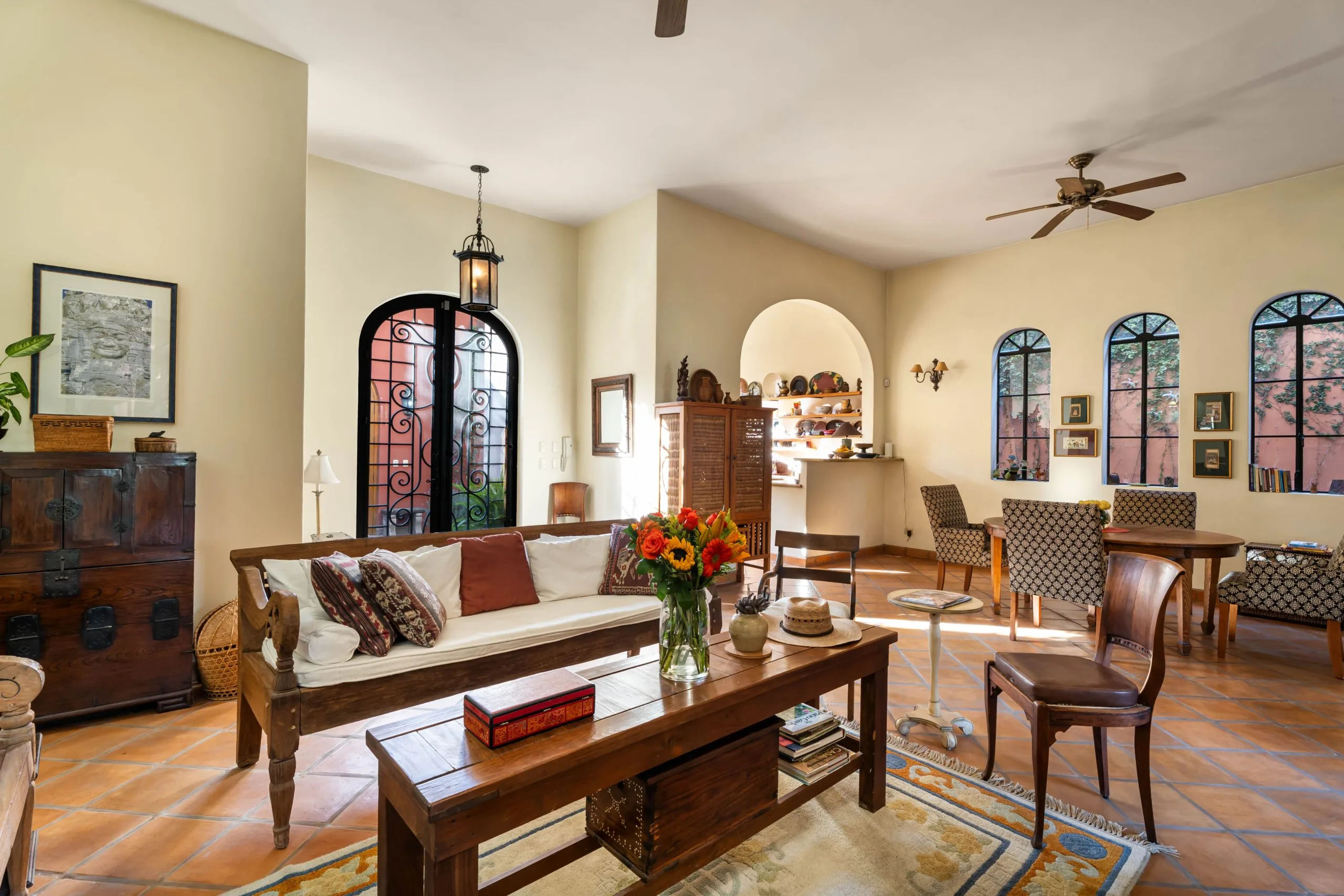 Elegant Casa San Rafael