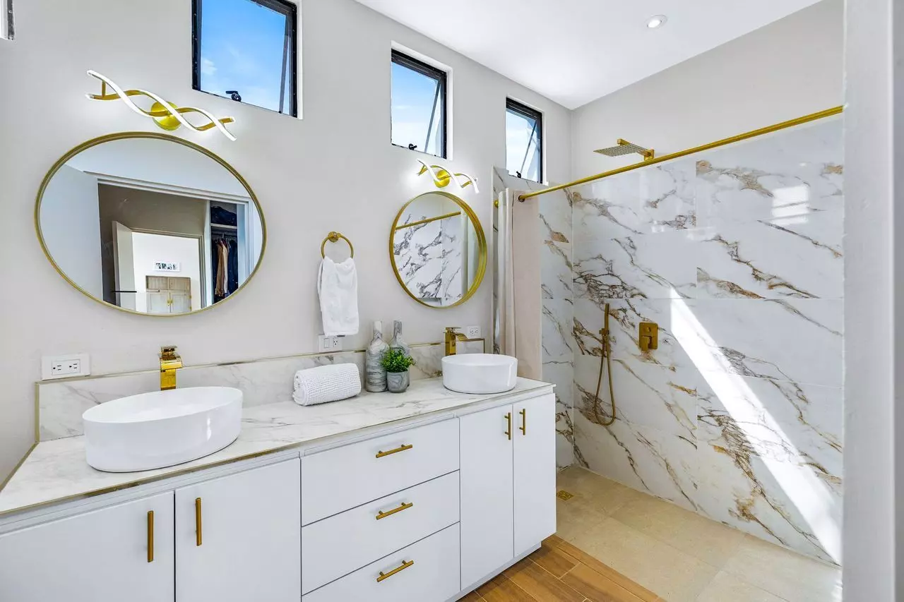 0eZtLtTjvTqg2fIXWOSpHDbkZWHgLx0ufTLsZ5wI casa en san miguel de allende con patio central y mucha luz