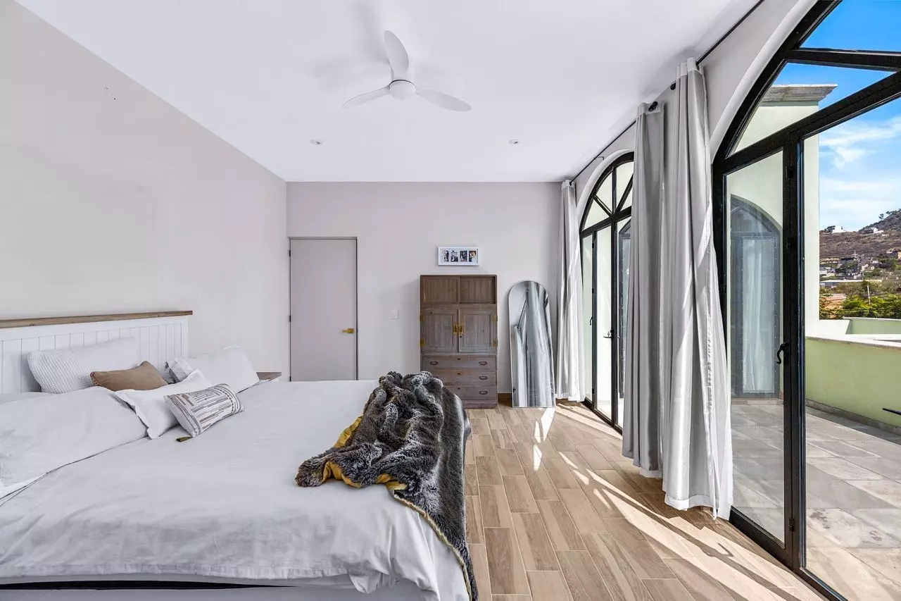 V4vNqifYGBG2coeoisthzJW6JIkeg173L4ooPl2O