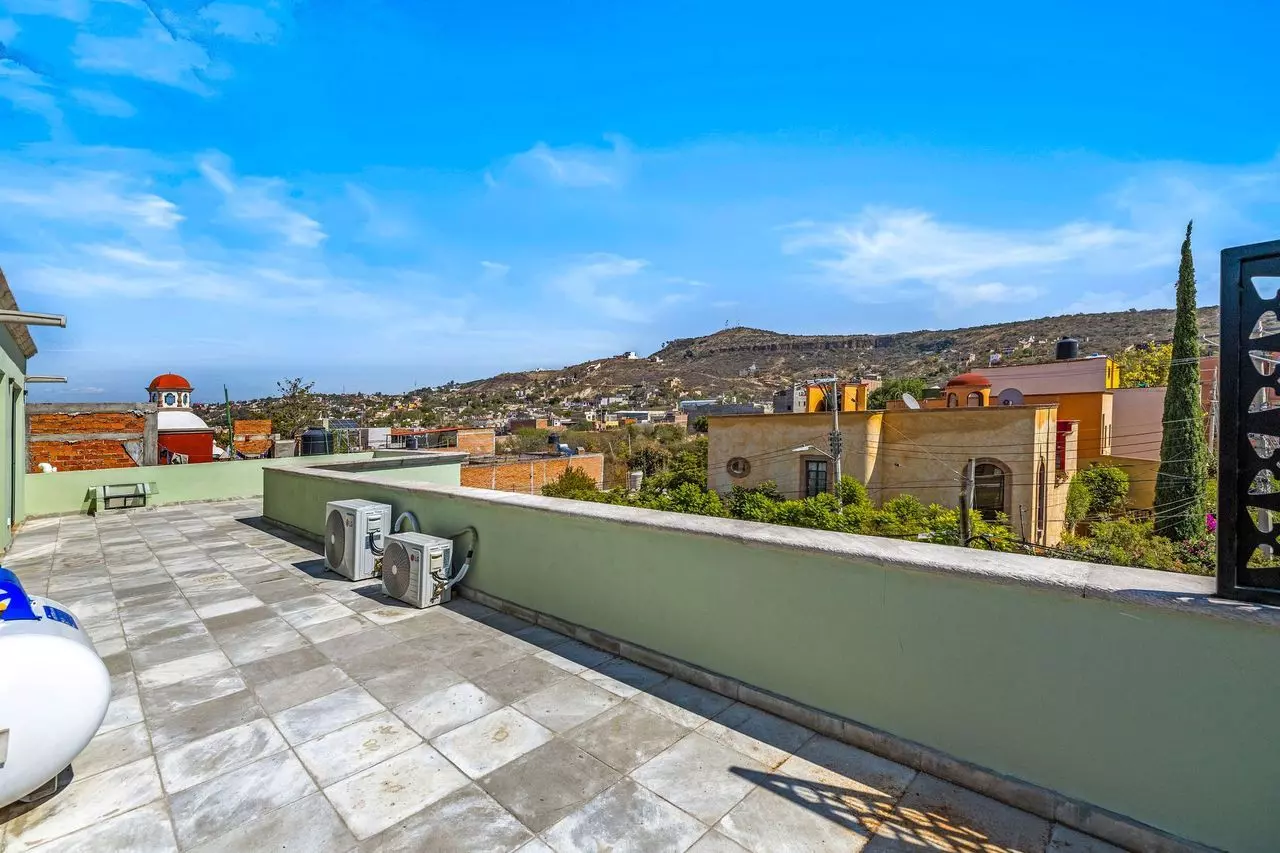 iETsSEd1fT5hZYRqIHekCbmXVZPloR4vGpITdulc